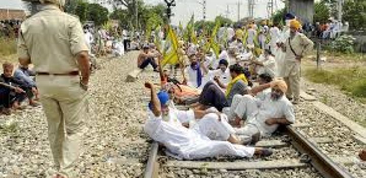 किसान, मजदूर अब 13 मार्च को रेल ट्रैक को जाम करेंगे : बीकेयू